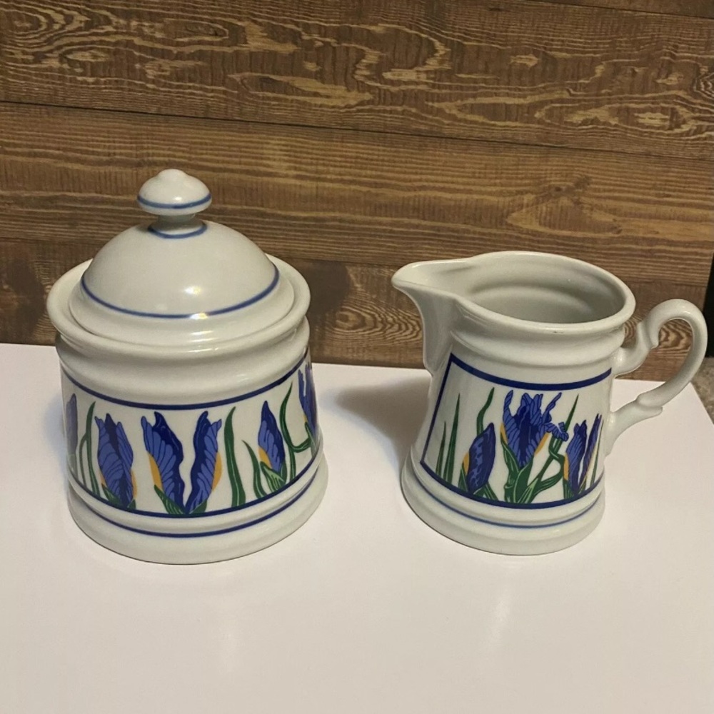 Curzon Sugar And Creamer Set
